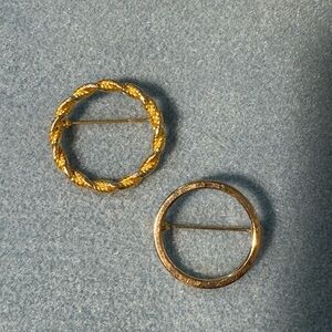 Elegant Gold-Tone Brooch Set